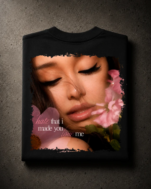Ariana Grande PETALS - Camiseta Oversize Manga Corta
