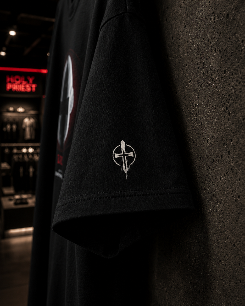 Holy Priest Hard Techno - Camiseta Oversize Manga Corta
